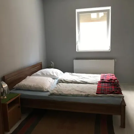 Csikos Villa *