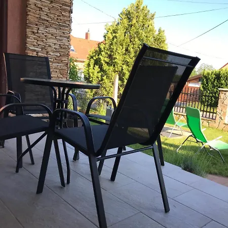 Csikos Villa